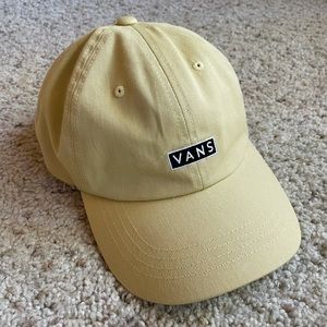 Vans Skateboarding Light Tan Yellow adjustable Dad hat Brand New Never Worn